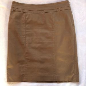 Loft pencil skirt Size 8